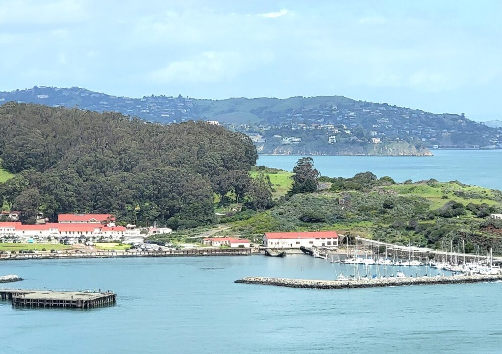 golden gate bridge overlook